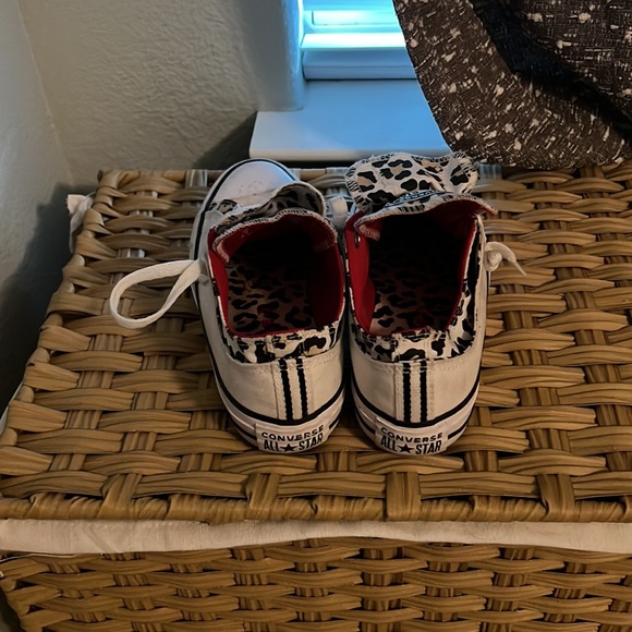 Converse - Picture 3 of 3